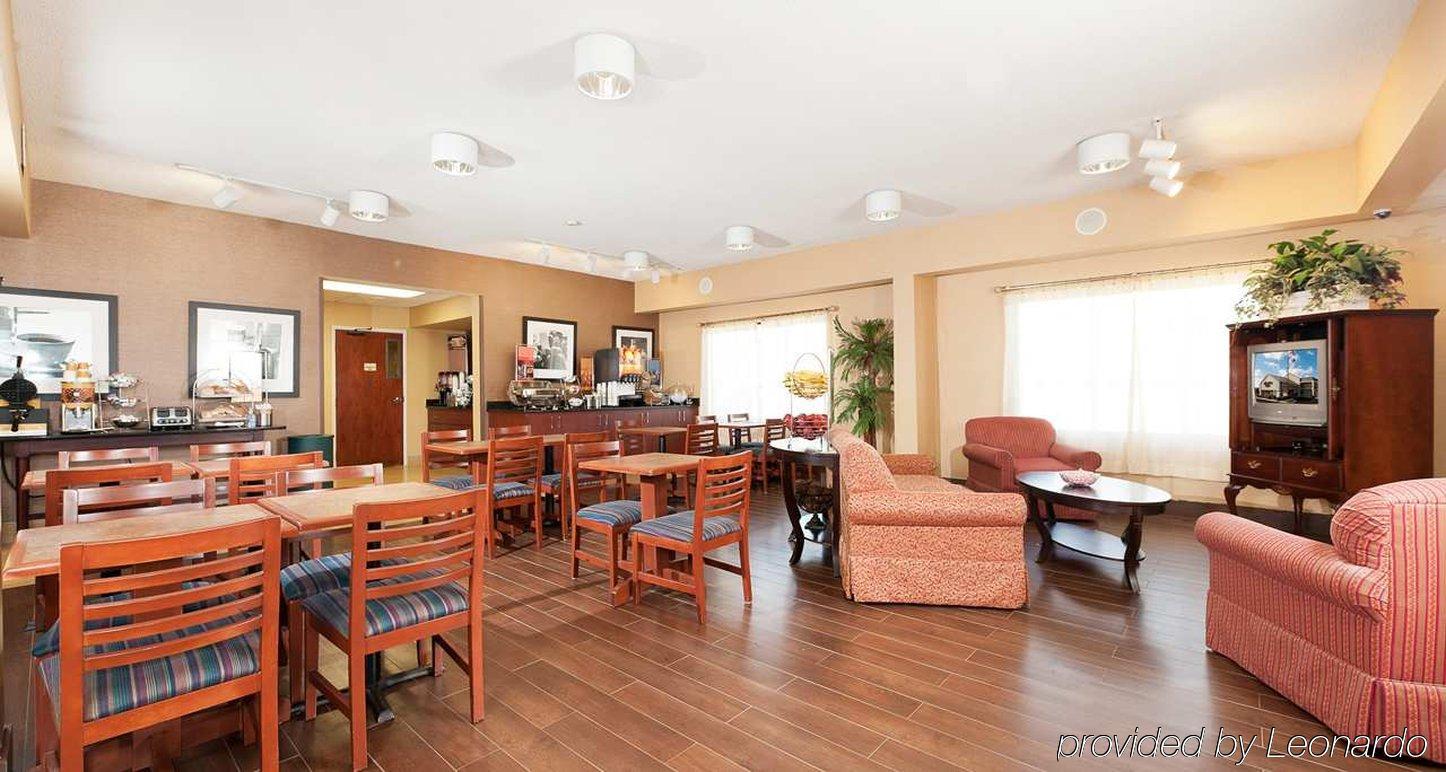 Baymont By Wyndham Orangeburg North Hotel Exterior photo