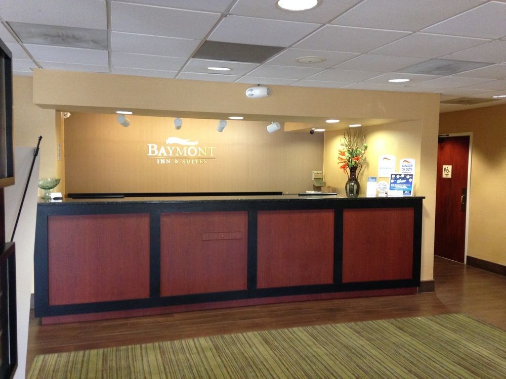 Baymont By Wyndham Orangeburg North Hotel Exterior photo