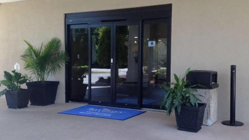 Baymont By Wyndham Orangeburg North Hotel Exterior photo